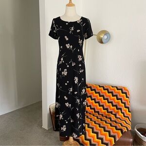 Vintage 1990s Casual Corner Soft Grunge Silk Floral Maxi Dress